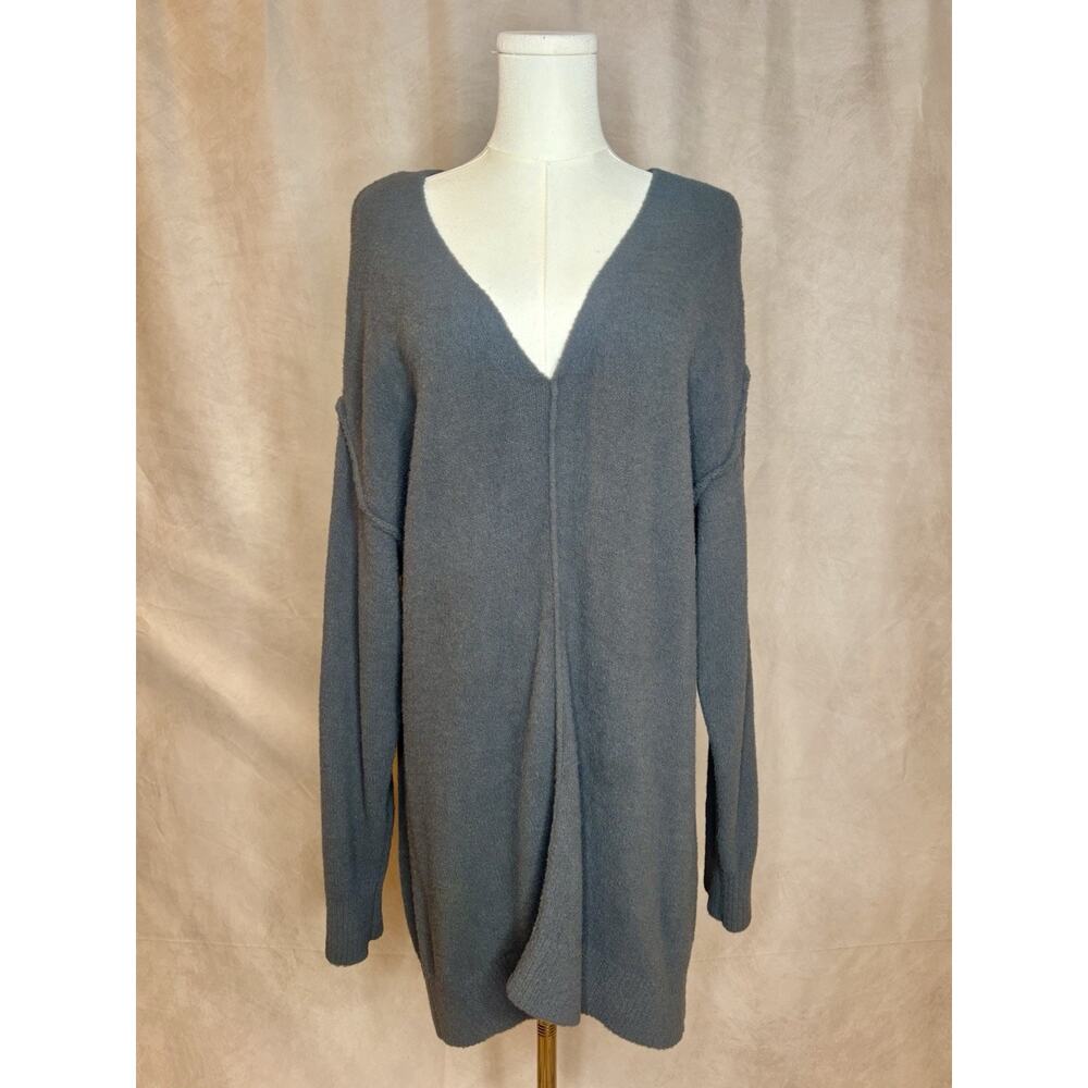 Stylus Gray V-Neck Longline Sweater Tunic Women’s L Soft Minimalist